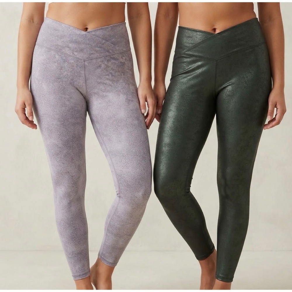 2 OFFLINE by Aerie Crossover Marble Shine High Rise Leggings Purple Green L